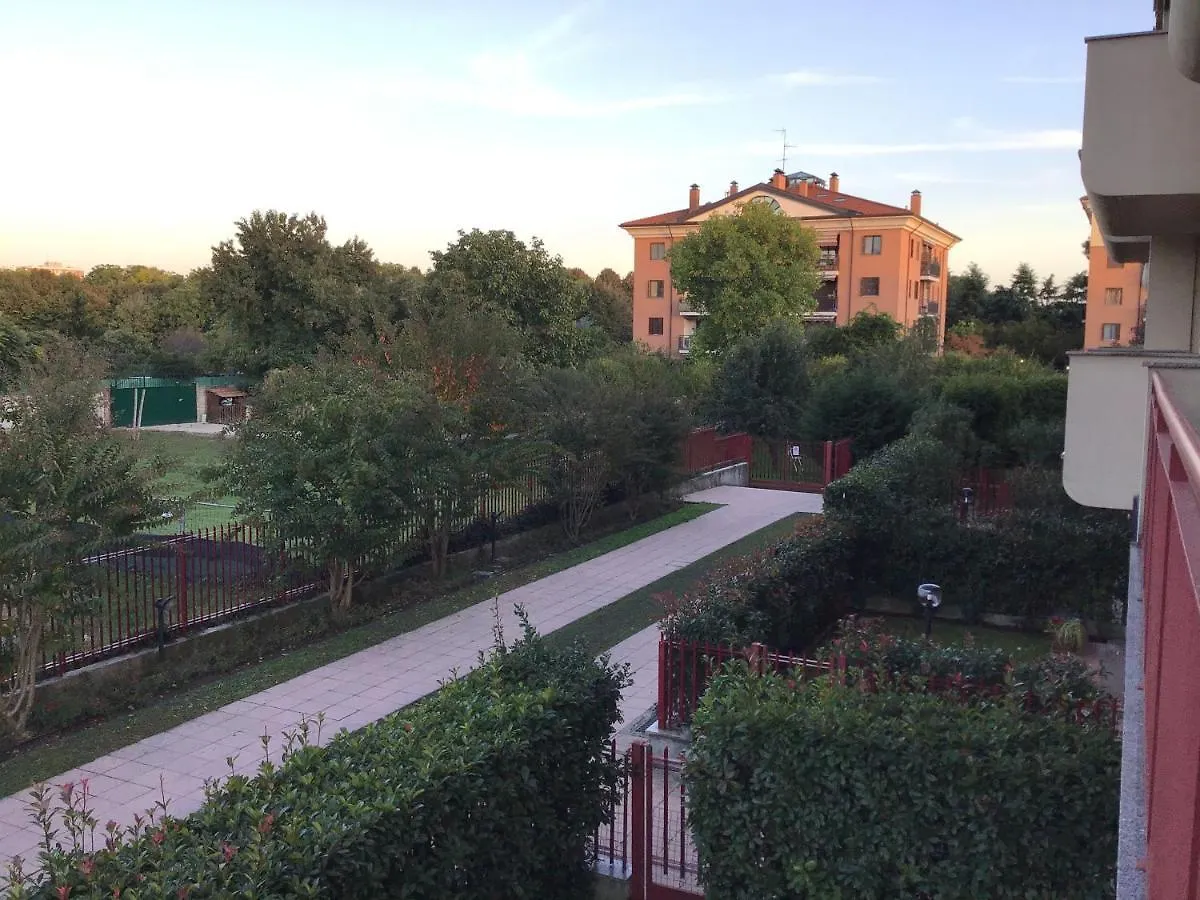 Res. Chalet A 10 Min. Da Rho Fiera E Stadio Meazza Milano